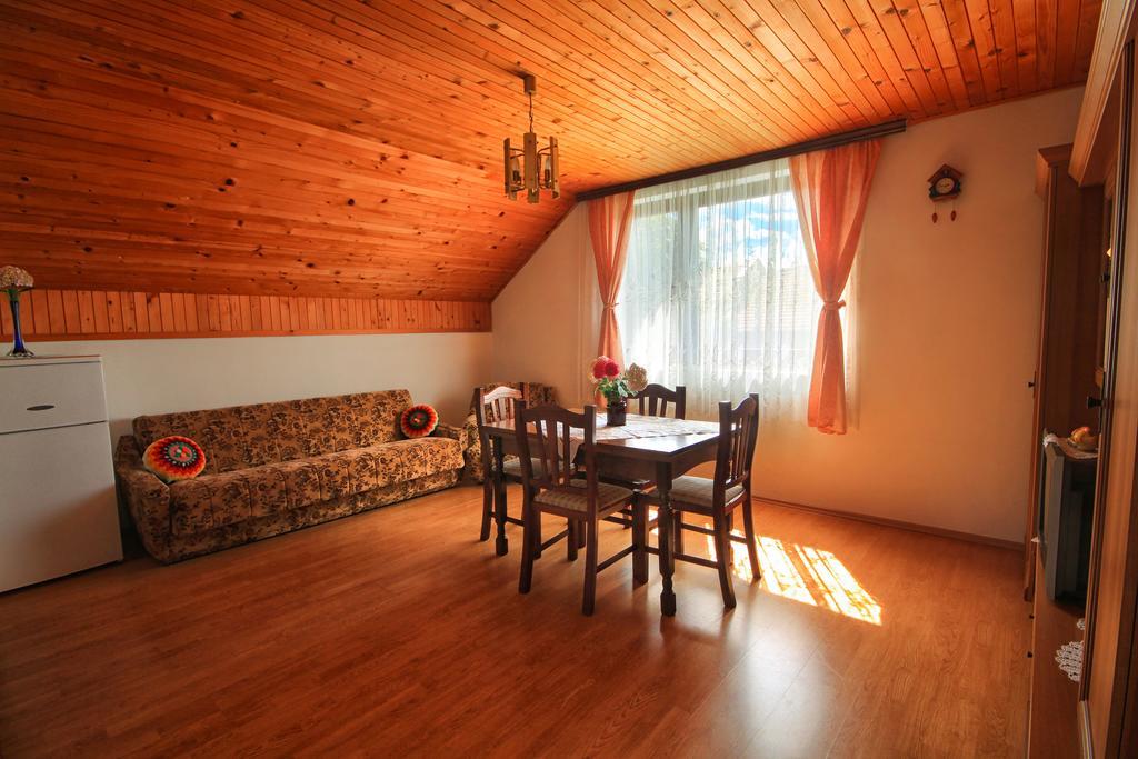 Apartman Josipa Dreznik Grad Ngoại thất bức ảnh